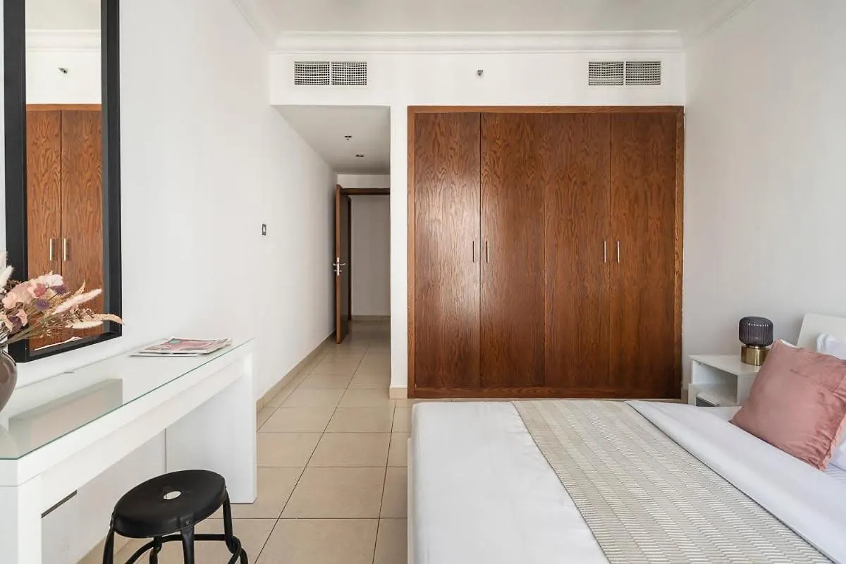 Frank Porter - 8 Boulevard Walk Apartman Dubaj 0*,
