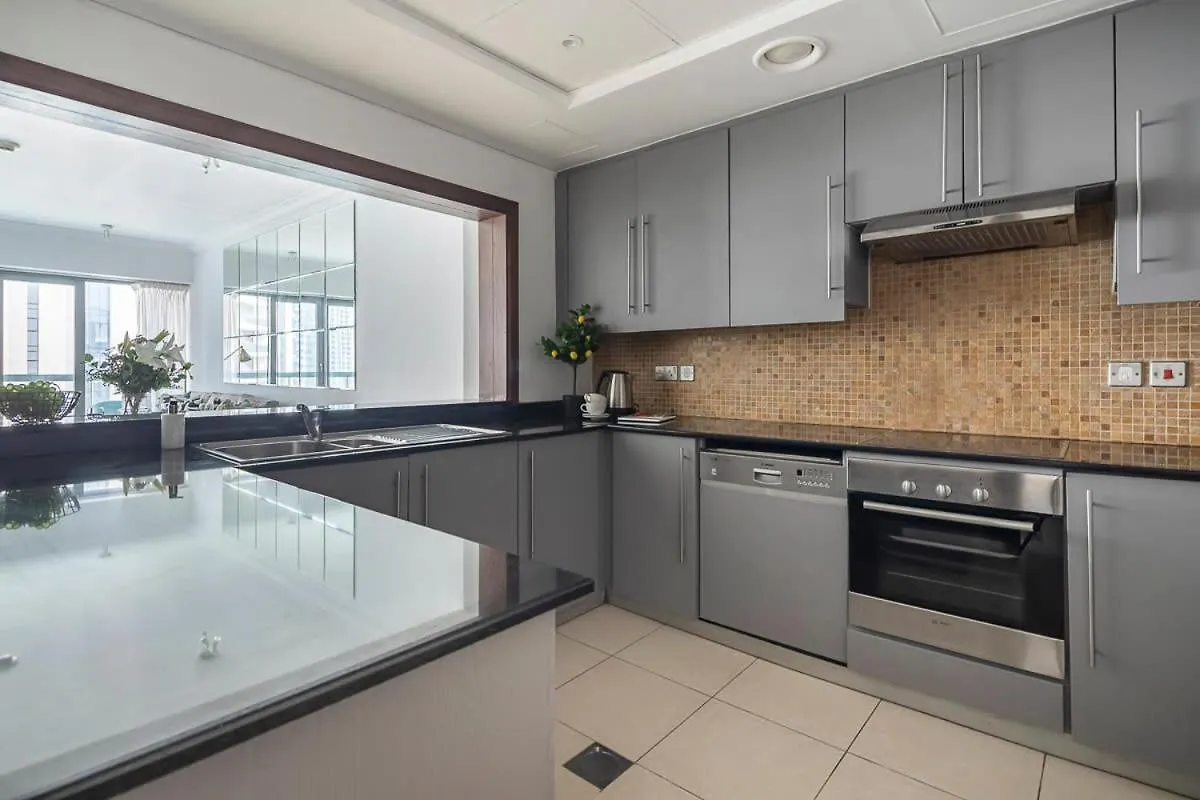 Frank Porter - 8 Boulevard Walk Apartment Dubai